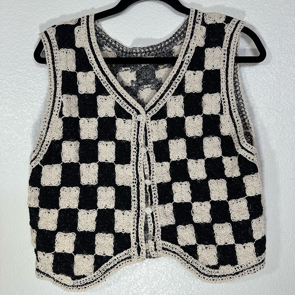 SHEIN Black and Cream V-Neck Sweater